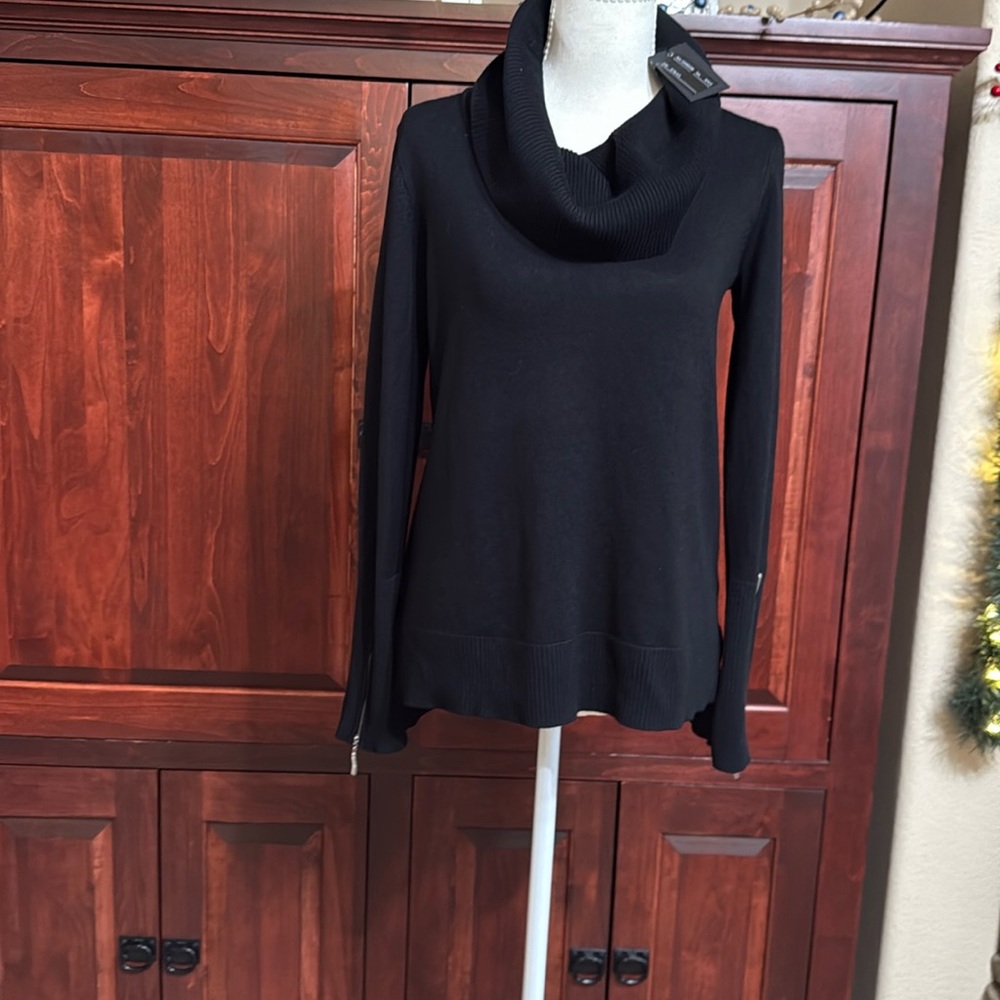 Cable & Gauge Soft Cowl Sweater